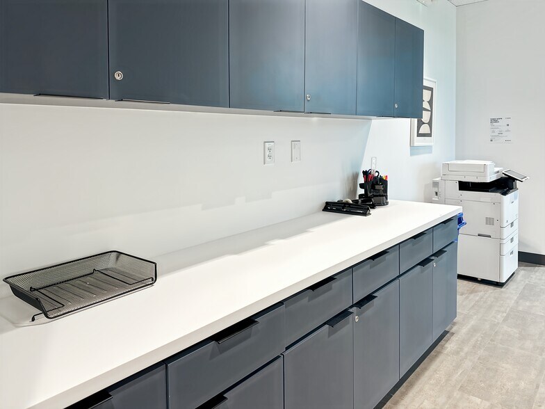 More Photos Of 604 Courtland St, Orlando Coworking Space