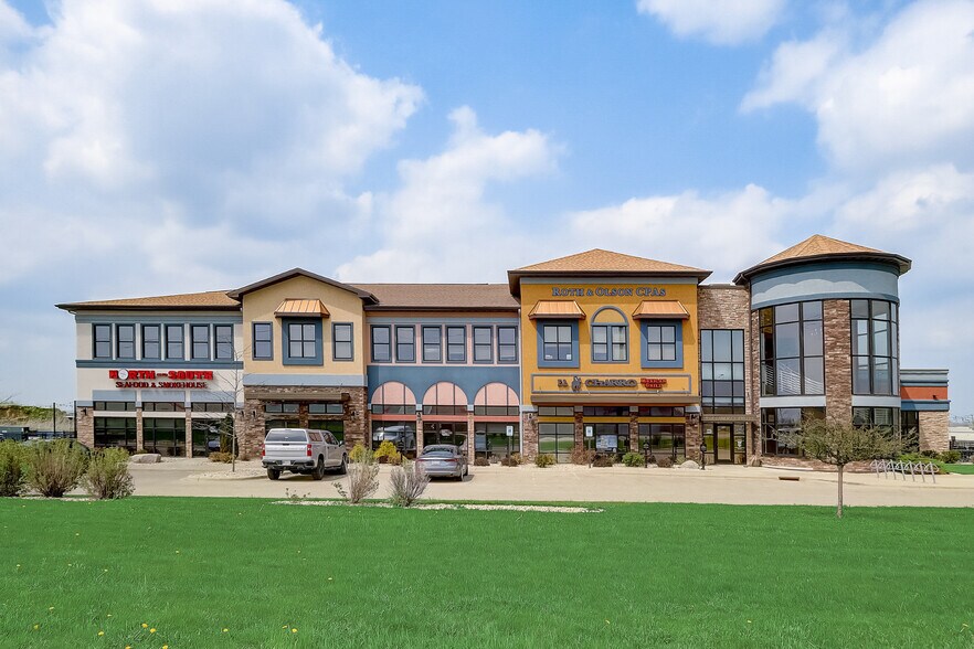 More Photos Of 807 Liberty Dr, Verona Unknown For Lease