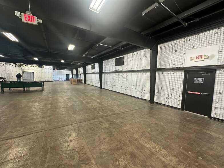 More Photos Of 4330 W Mount Morris Rd, Mount Morris General Retail For Sale