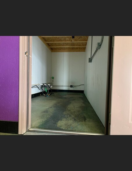 More Photos Of 8745 Old US Highway 50, Breese Industrial For Lease