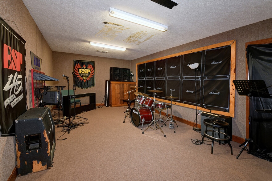 More Photos Of 1900 Mellwood Ave, Louisville Freestanding For Sale