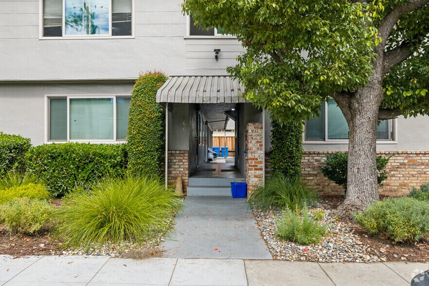 More Photos Of 660 Roble Ave, Menlo Park Apartments For Sale
