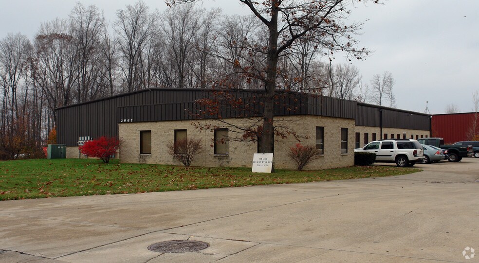 Primary Photo Of 2967 Nationwide Pky, Brunswick Flex For Lease