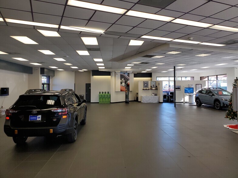 More Photos Of 896 East Ave, Chico General Retail For Sale