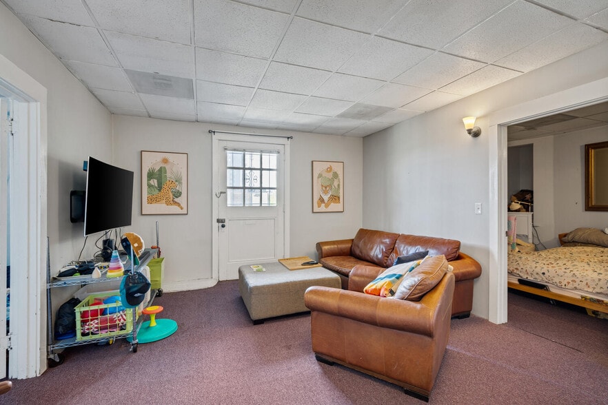 More Photos Of , Portland Multifamily For Sale