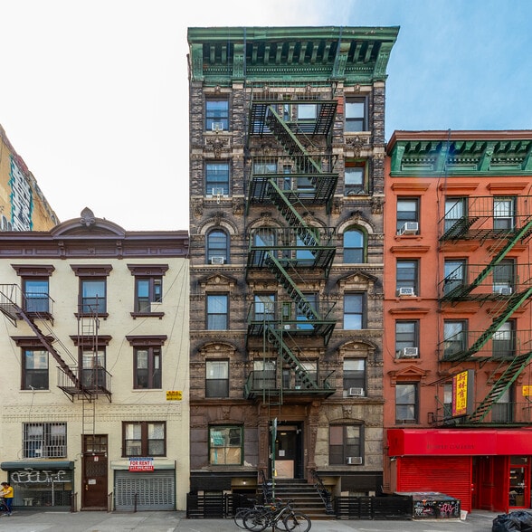 Primary Photo Of 110 Madison St, New York Apartments For Sale