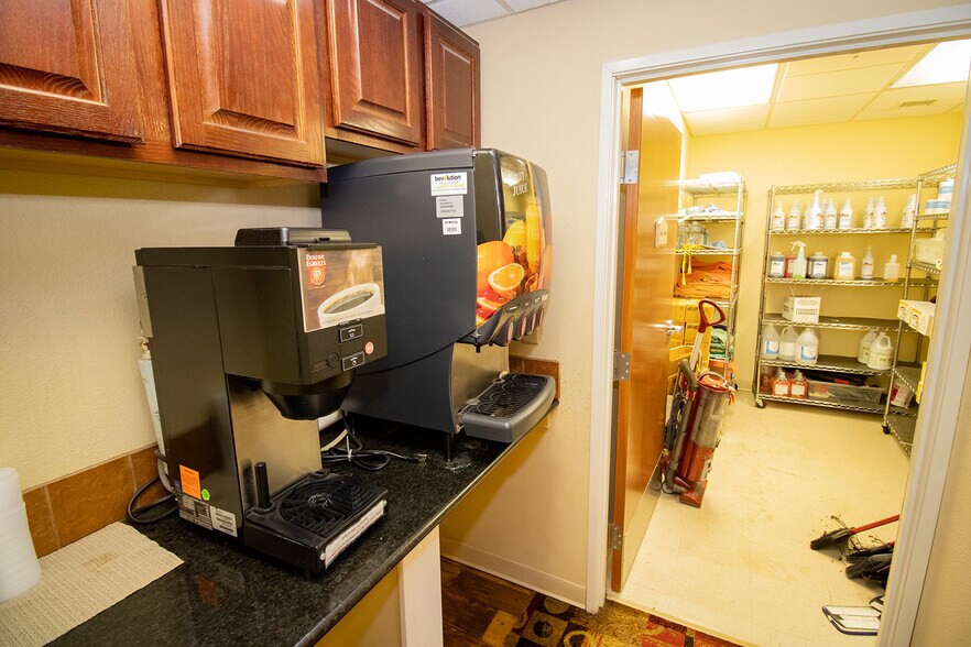 More Photos Of 224 E Central Ave, Andover Rehabilitation Center For Sale