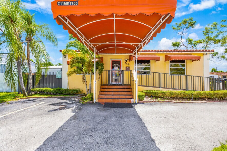 More Photos Of 3521 E 4th Ave, Hialeah Daycare Center For Sale
