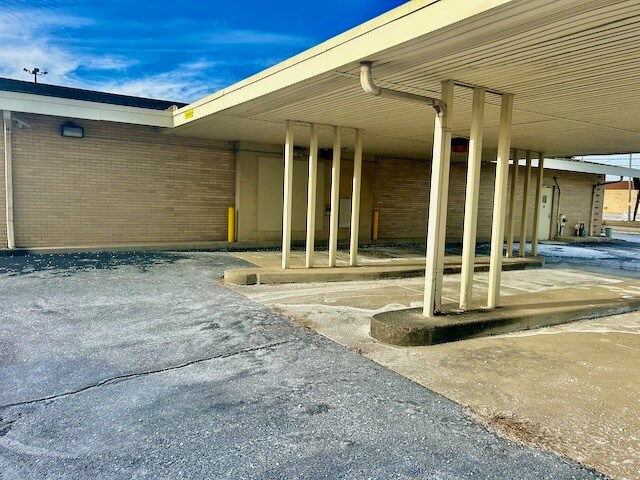 More Photos Of 2455 Stanley Ave, Dayton Auto Dealership For Sale