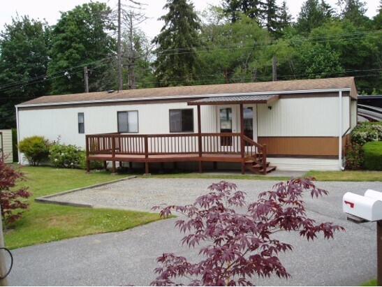 Primary Photo Of 17004 E Lake Goodwin Rd, Stanwood Manufactured Housing Mobile Home Park For Sale