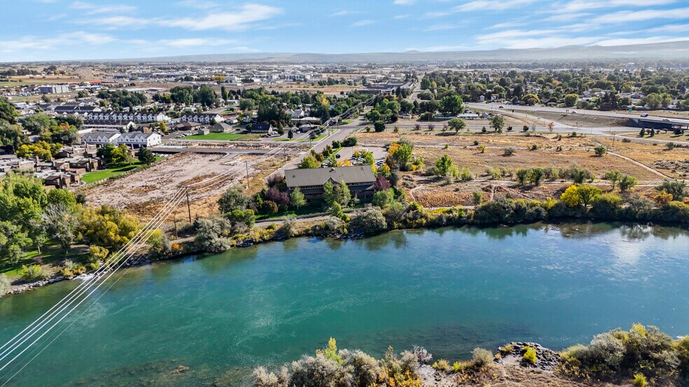 More Photos Of 1425 Higham St, Idaho Falls Office For Sale