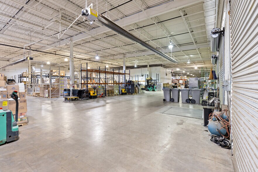 More Photos Of 5305 Midway Rd, Haltom City Distribution For Sale