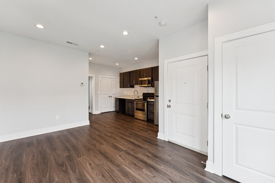 More Photos Of 2822 28th St SE, Washington Apartments For Sale