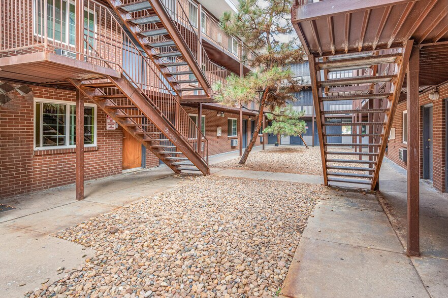 More Photos Of 7251 Samuel Dr, Denver Apartments For Sale