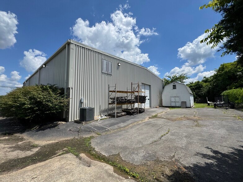 More Photos Of 1247 Northgate Business Pky, Madison Warehouse For Sale