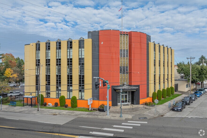 Primary Photo Of 1785 NE Sandy Blvd, Portland Office For Lease