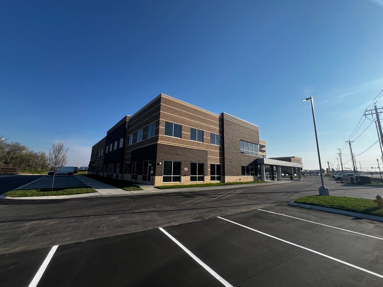 More Photos Of 115 Willard Hagan Dr, Lebanon Office For Lease