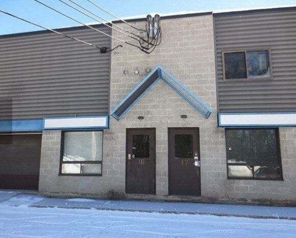 Primary Photo Of 1695 Rue Atmec, Gatineau Storefront Retail Office For Sale