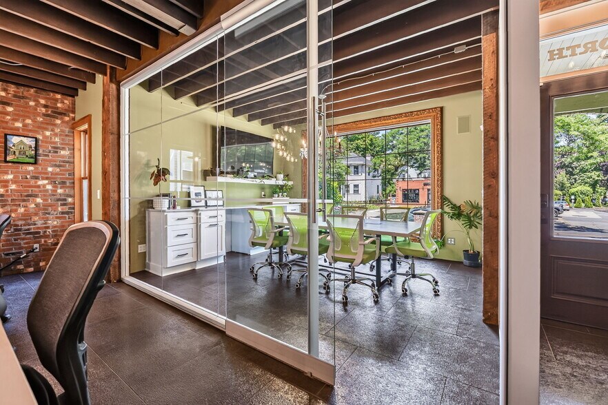 More Photos Of 383 Park Ave, Rochester Office Residential For Sale
