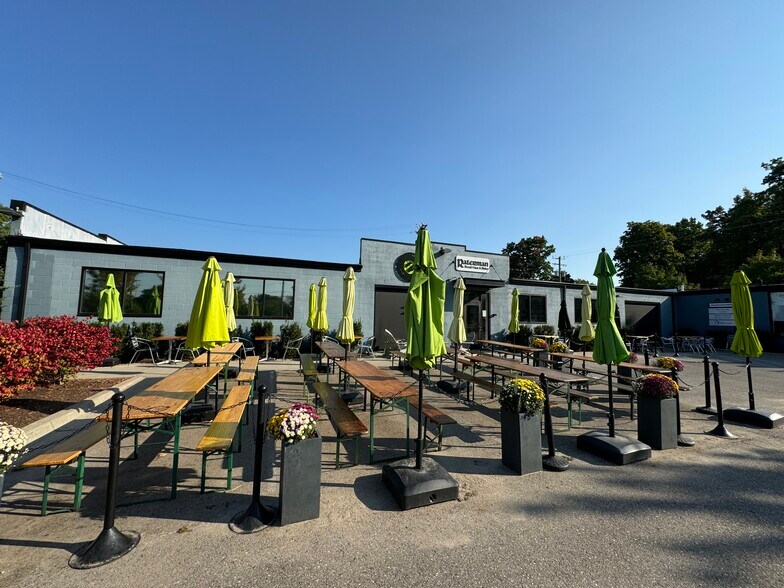 More Photos Of 8080 Grand St, Dexter Auto Repair For Sale