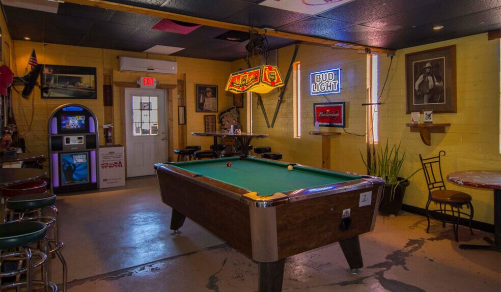More Photos Of 21455 W I-40 Business, Seligman Hotel For Sale