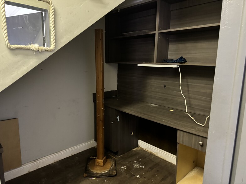 More Photos Of 4343 N Andrews Ave, Fort Lauderdale Storefront Retail Office For Sale