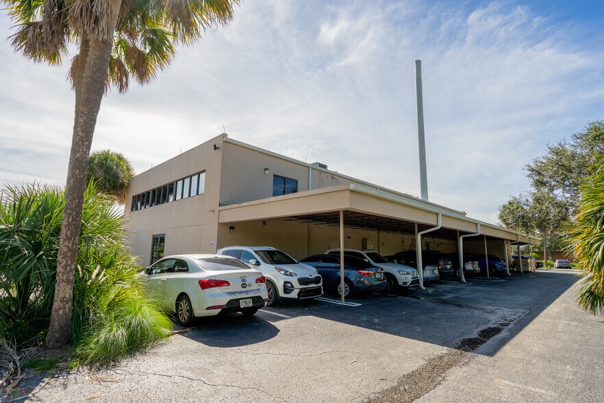 More Photos Of 6400 4th St N, Saint Petersburg Medical For Sale