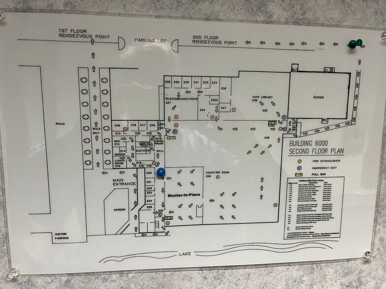 More Photos Of 3200 Kanawha Tpke, South Charleston Office For Lease