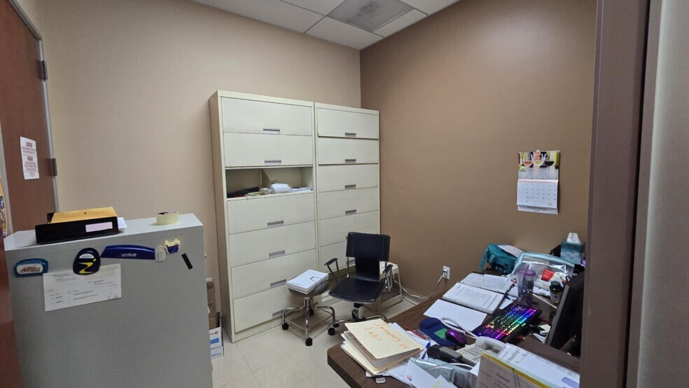 More Photos Of 15775 Laguna Canyon Rd, Irvine Medical For Lease
