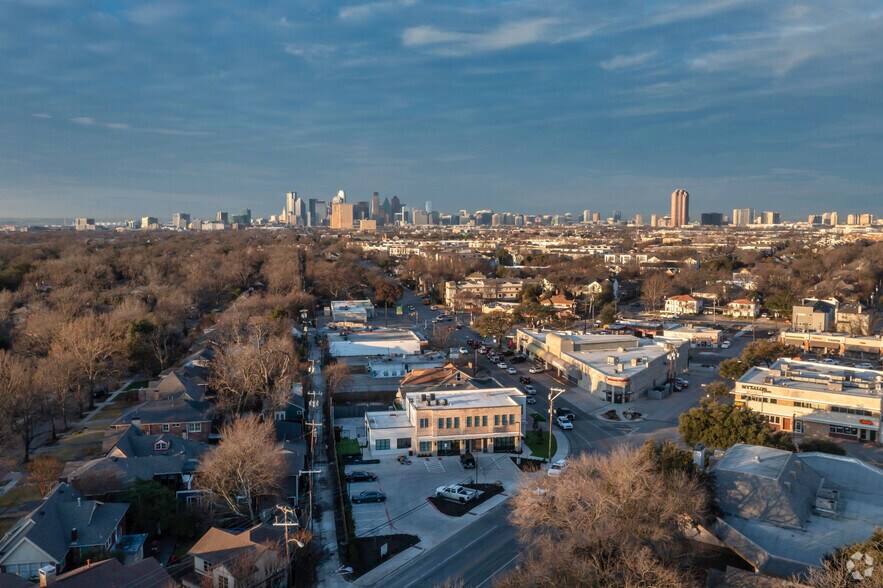 More Photos Of 6130 La Vista Dr, Dallas Office For Lease