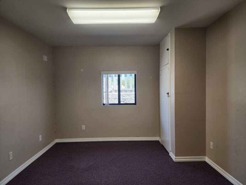 More Photos Of 154 E Merritt St, Prescott Medical For Lease