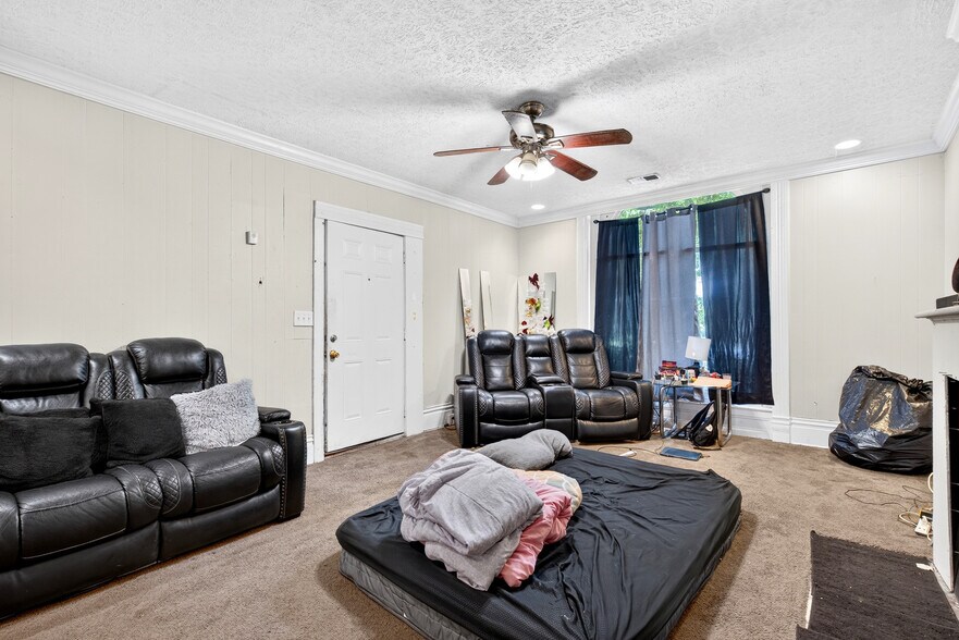More Photos Of , Louisville Multifamily For Sale