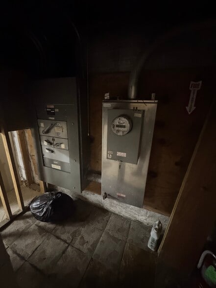 More Photos Of 5001 S Hermitage Ave, Chicago Religious Facility For Sale