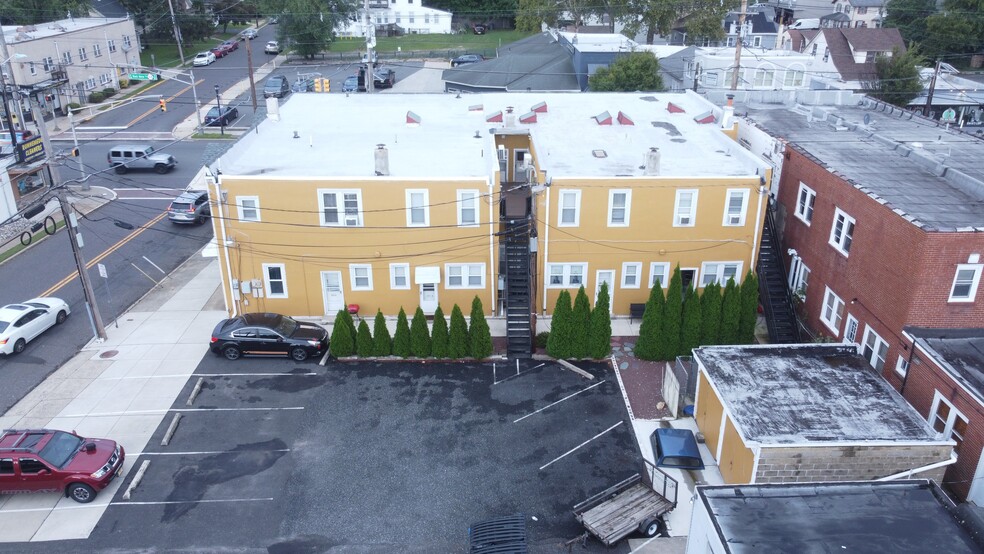 More Photos Of 215-223 N Black Horse Pike, Runnemede Apartments For Lease