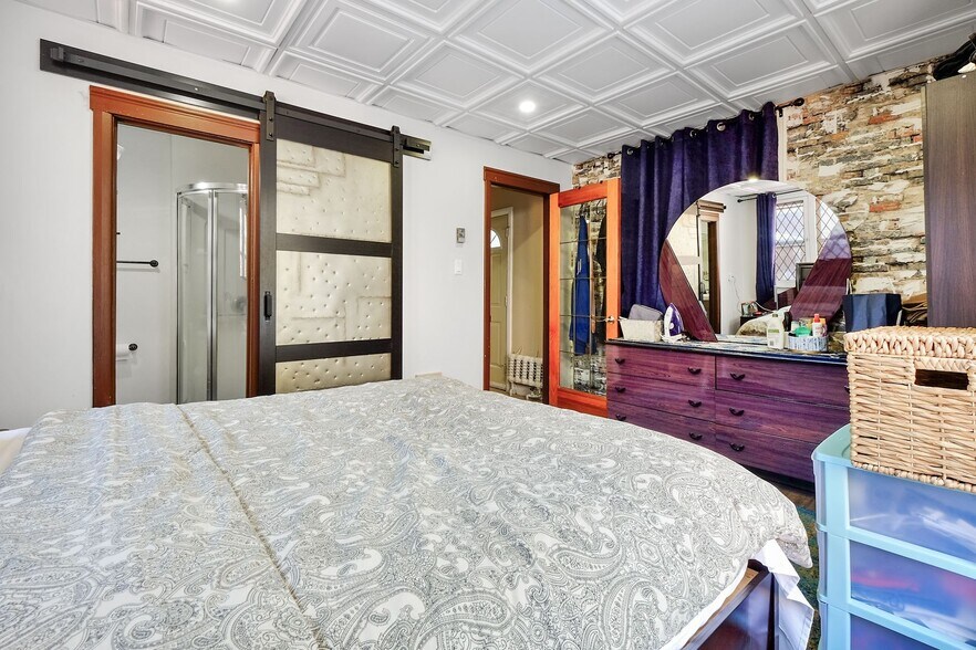 More Photos Of 1031 Carling Av, Ottawa Apartments For Sale