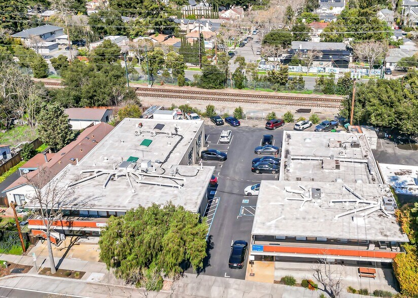 More Photos Of 2181 Park Blvd, Palo Alto Office For Lease