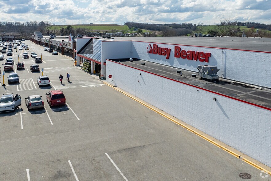 More Photos Of 1000-1050 Countryside Plz, Mount Pleasant Unknown For Lease