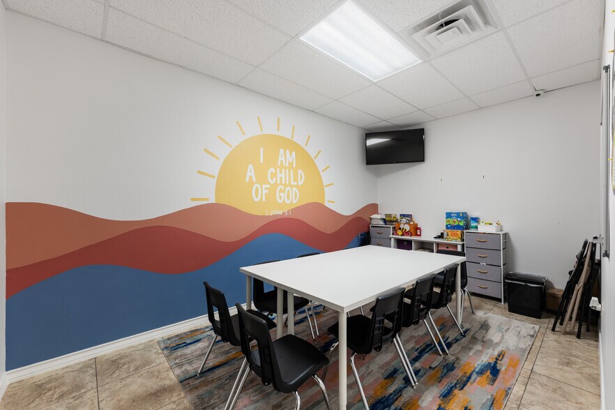 More Photos Of 1259 N Stuart Place Rd, Harlingen Office For Sale