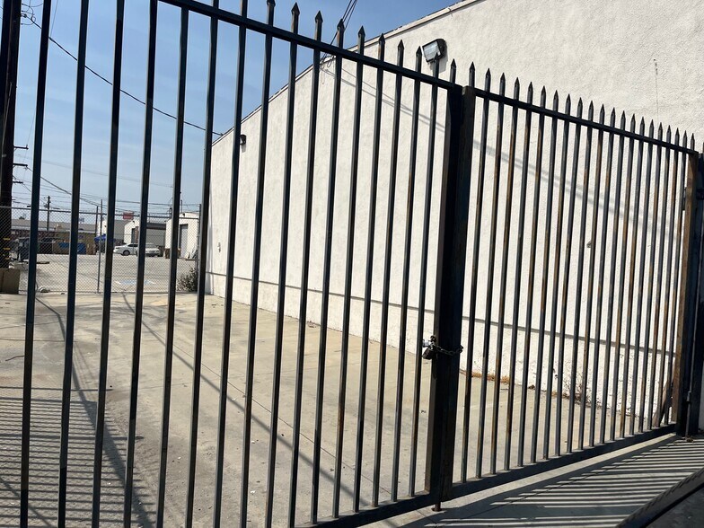 More Photos Of 1348 Santa Anita Ave, South El Monte Warehouse For Lease