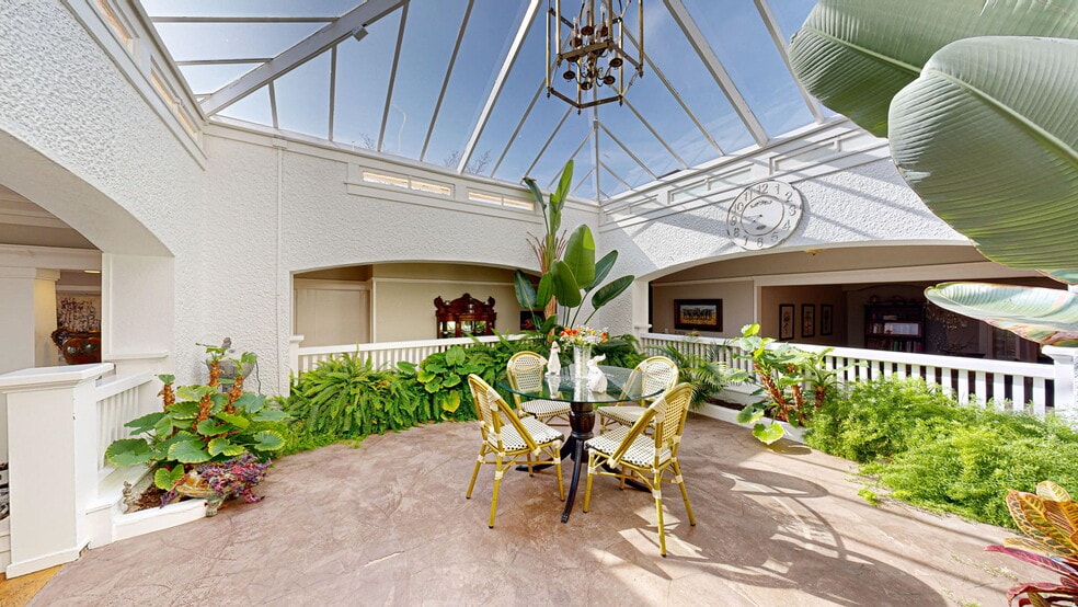 More Photos Of 1400 Sam Houston St, Sweetwater Hospitality For Sale
