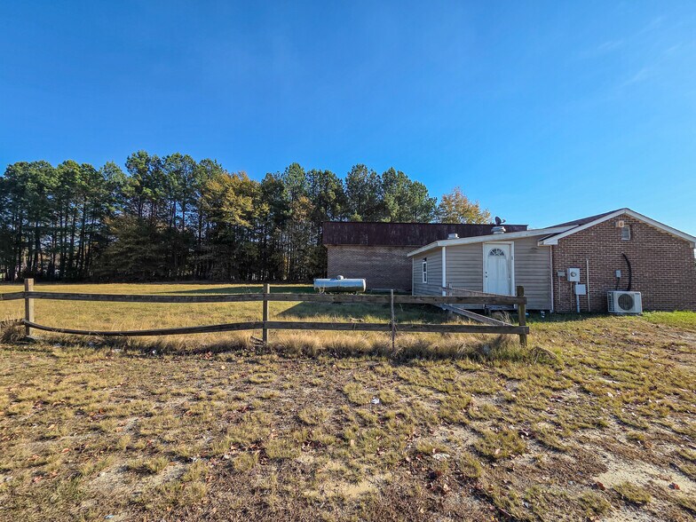 More Photos Of 3833 US-220, Jackson Springs General Retail For Sale