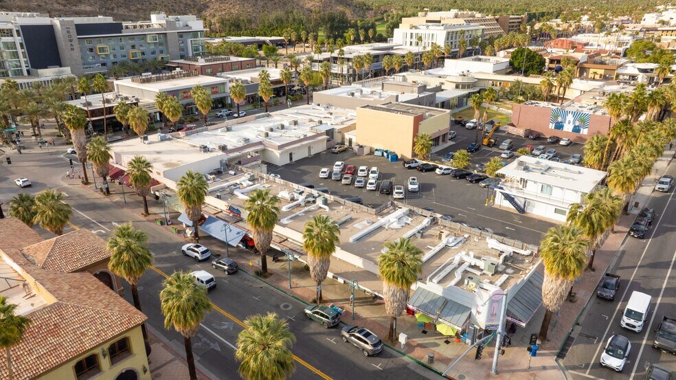 More Photos Of 102 N Palm Canyon Dr, Palm Springs General Retail For Sale