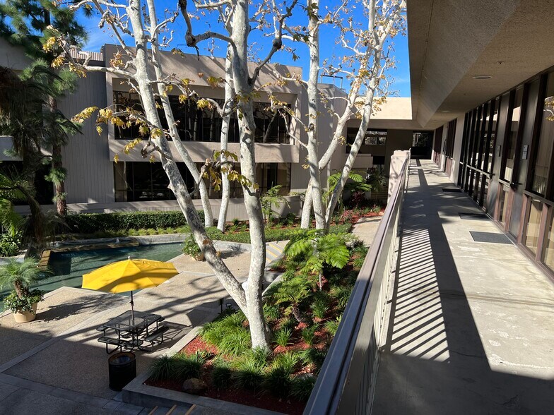 More Photos Of 1601 Dove St, Newport Beach Medical For Lease