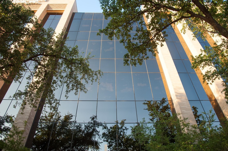 More Photos Of 1 Village Dr, Abilene Office For Lease