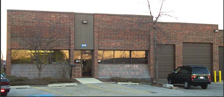 More Photos Of 908-938 N Central Ave, Wood Dale Warehouse For Lease