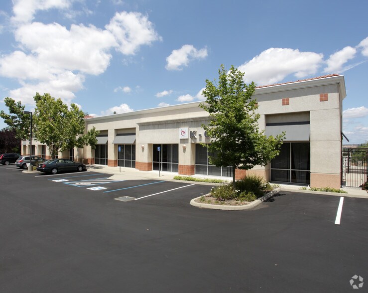 More Photos Of 2205-2221 Sunset Blvd, Rocklin Unknown For Lease