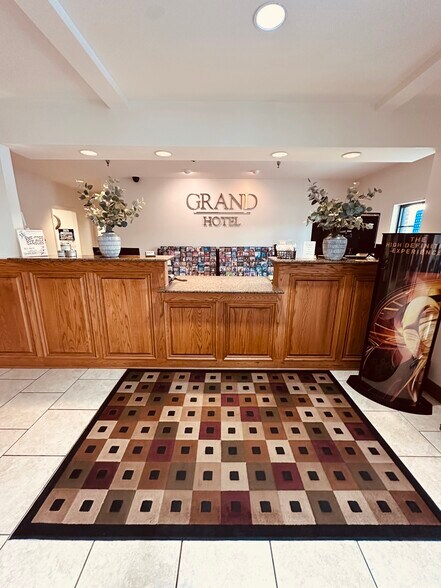 More Photos Of 22500 Rhea County Hwy, Spring City Hotel For Sale