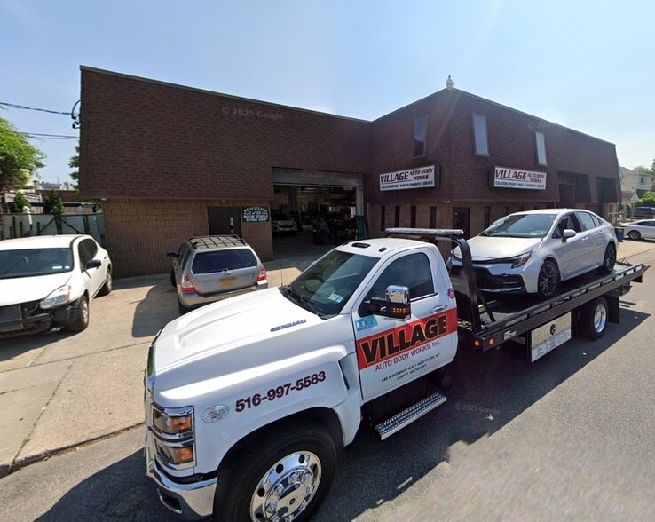 More Photos Of 248 Winthrop Ave, Westbury Auto Repair For Sale