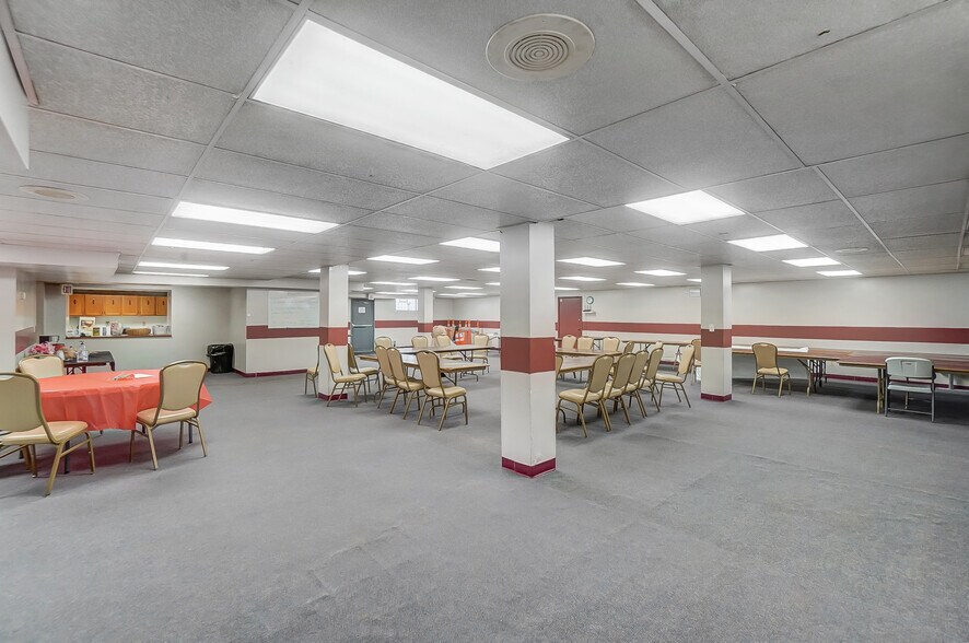 More Photos Of 3549 Reading Rd, Cincinnati Religious Facility For Sale