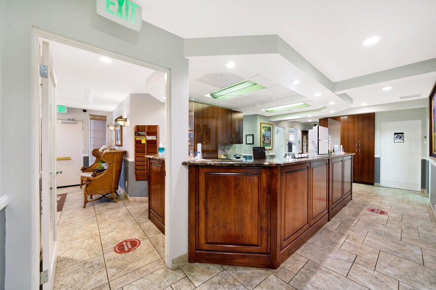 More Photos Of 10505 W Pico Blvd, Los Angeles Medical For Sale